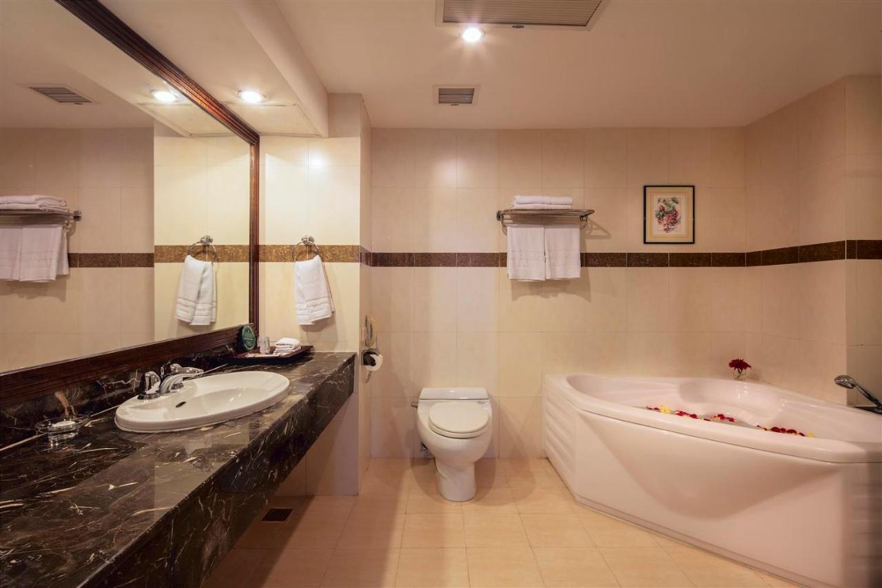 Sai Gon Quang Binh Hotel Dong Hoi Exterior photo